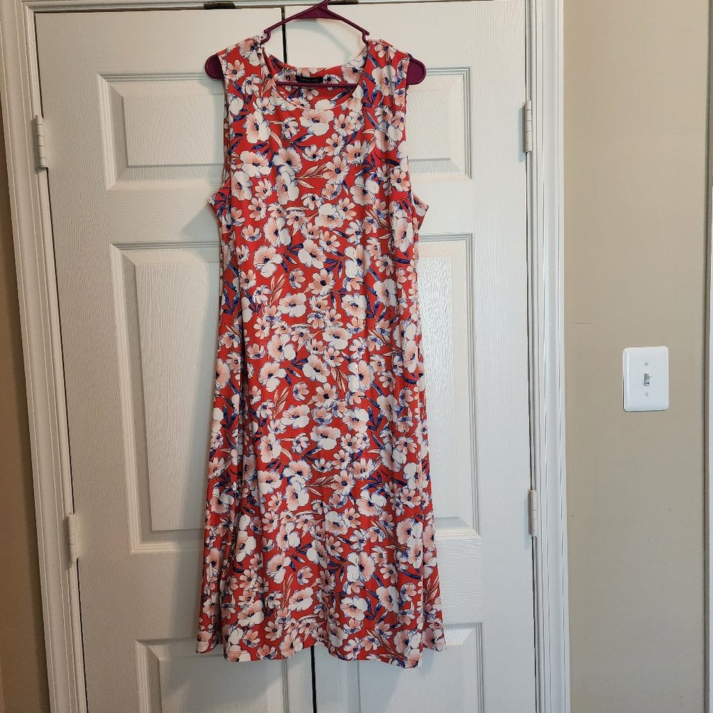 Tommy Hilfiger floral sleeveless size 16W